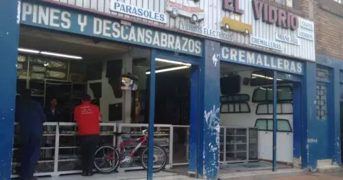 LA FERIA DEL VIDRIO LA ESTANZUELA LA FERIA DEL VIDRIO LA ESTANZUELA
